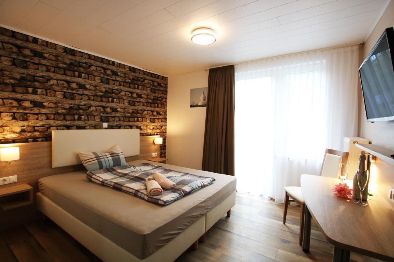 Pension Yak Und Yeti Bad Honnef Buitenkant foto